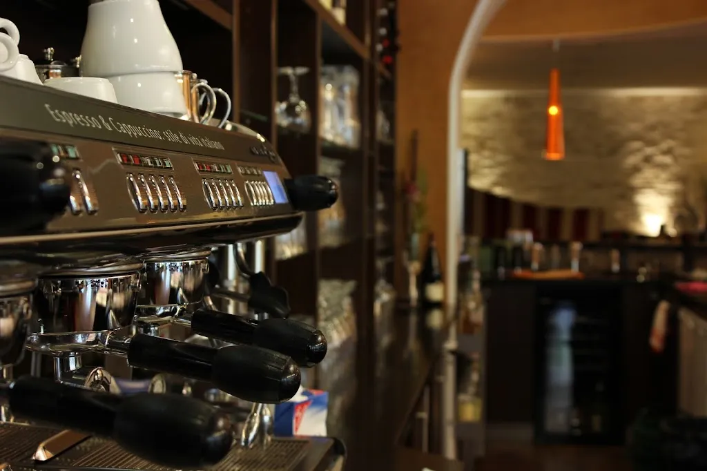 Chausseehaus "Zur Einnahme" restaurant in Liebenstein