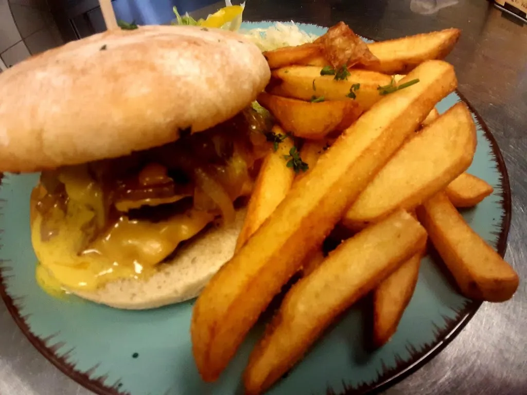 Cafeteria zur Kyffhäusertherme_Frankenhausen/Kyffhäuser_slider_image_2