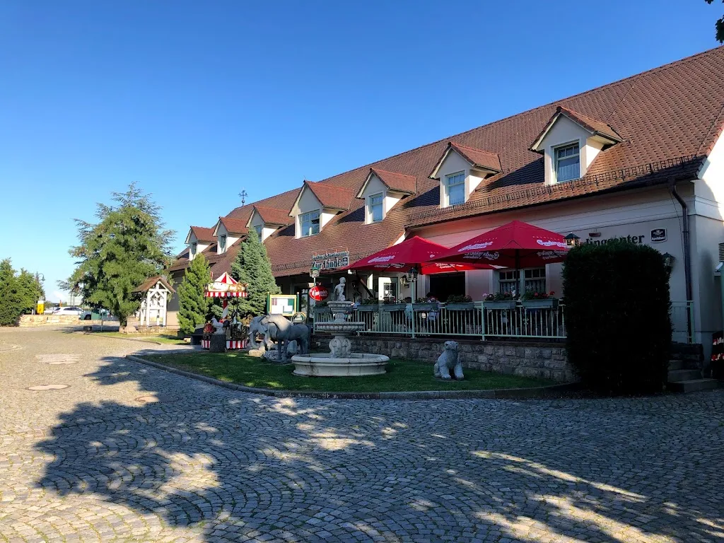 Zur Linde ristorante a Ettersberg