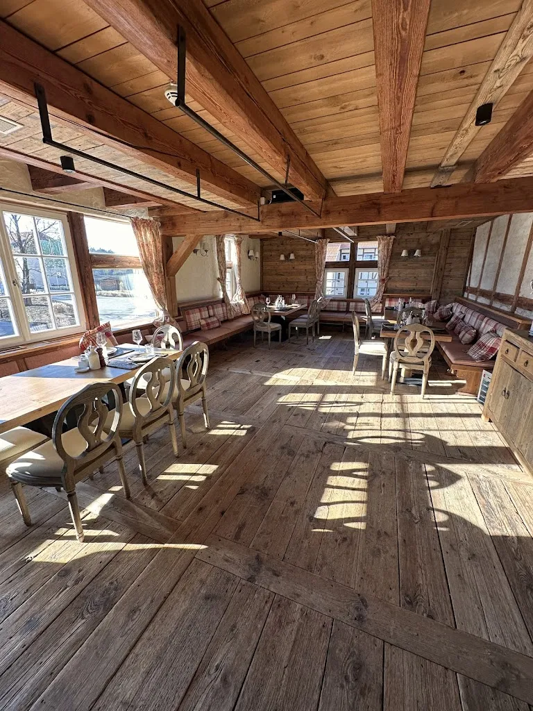 Restaurant GolfHütte_Blankenhain_slider_image_3