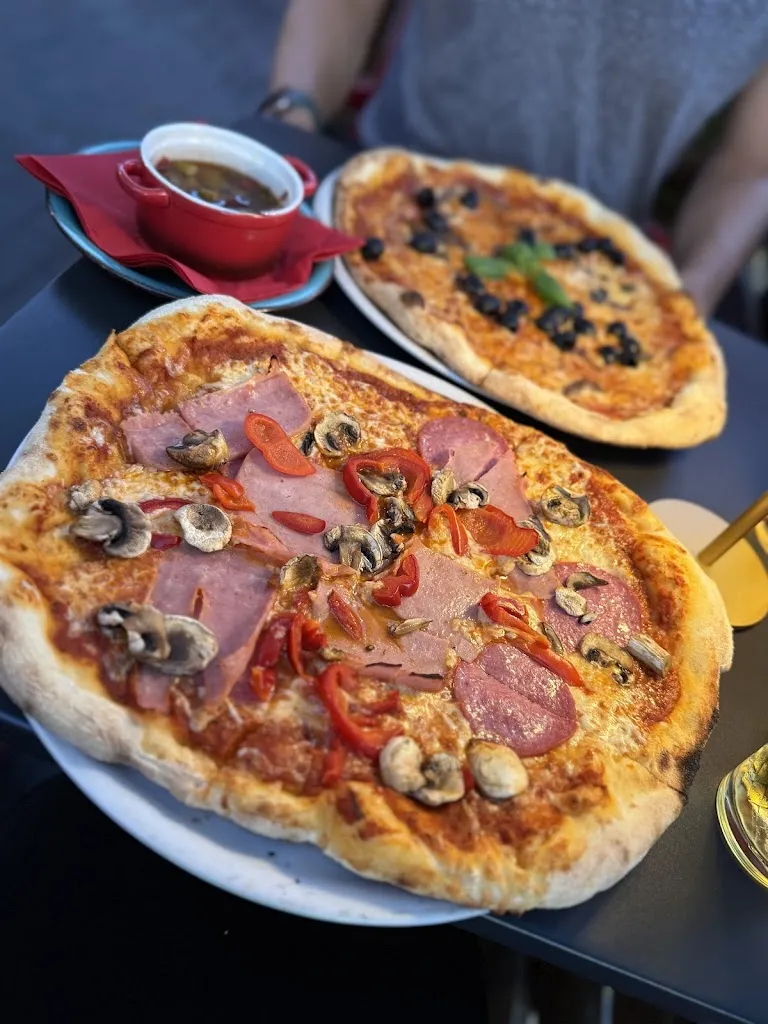 Menu_Paparazzi In_Main_image_3