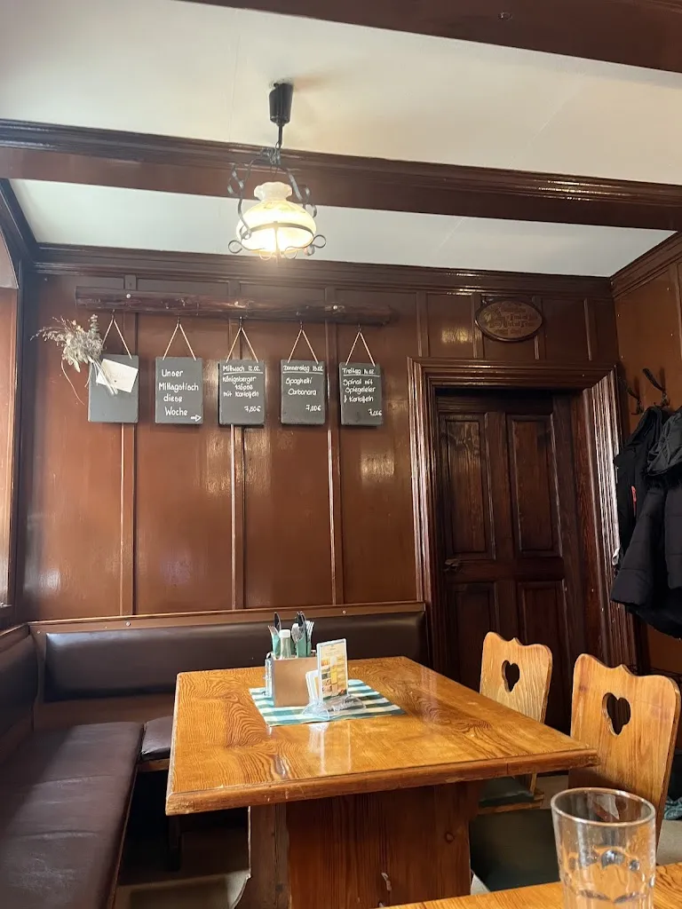 Altdeutsche Bierstube Camburg restaurant in 07774