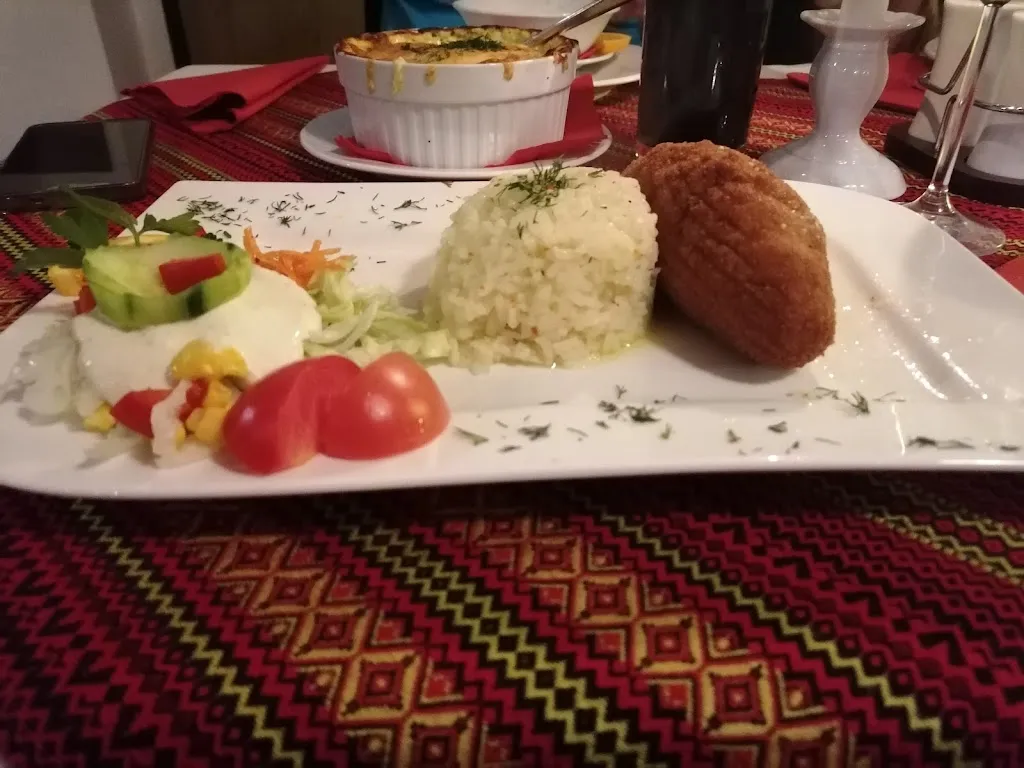 Verona Wolfer_Cafe und Restaurant 