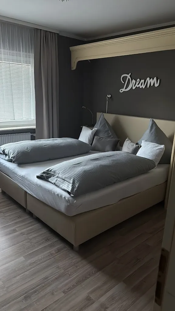 Akke Monasso_Nürnberger Hof Altdorf Hotel & Restaurant / Biergarten_Nürnberg_recensione