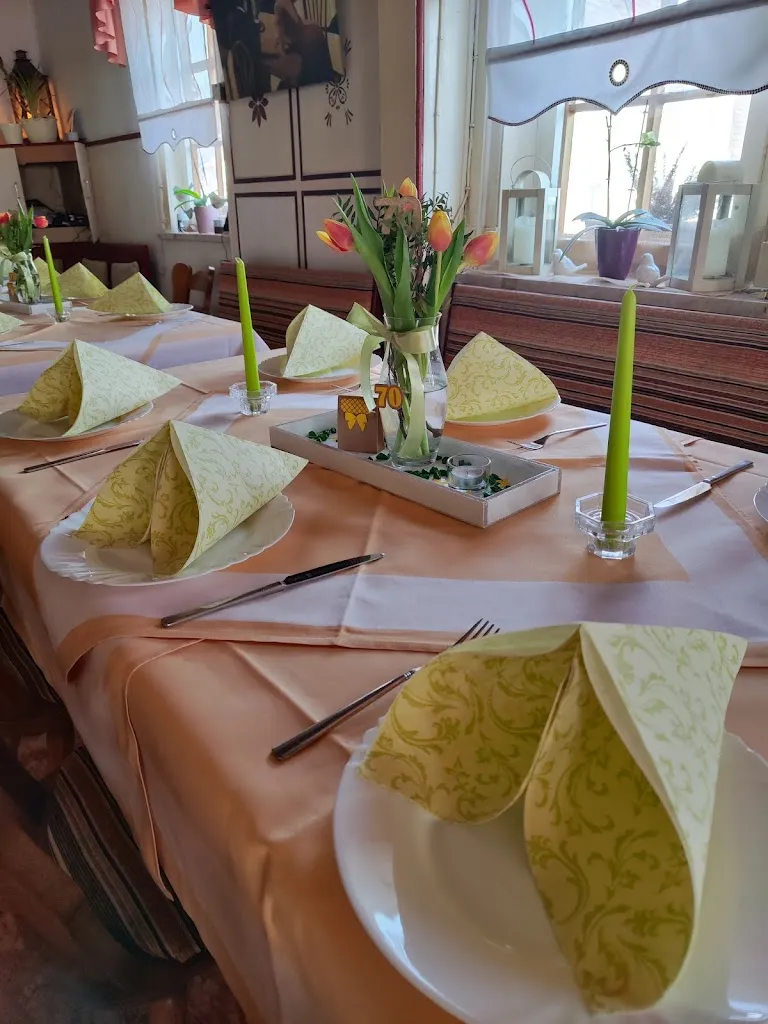 Schloßgaststätte Harras_Eisfeld_slider_image_2