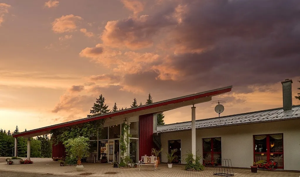 Waldhotel Rennsteighöhe restaurant in Ilmenau