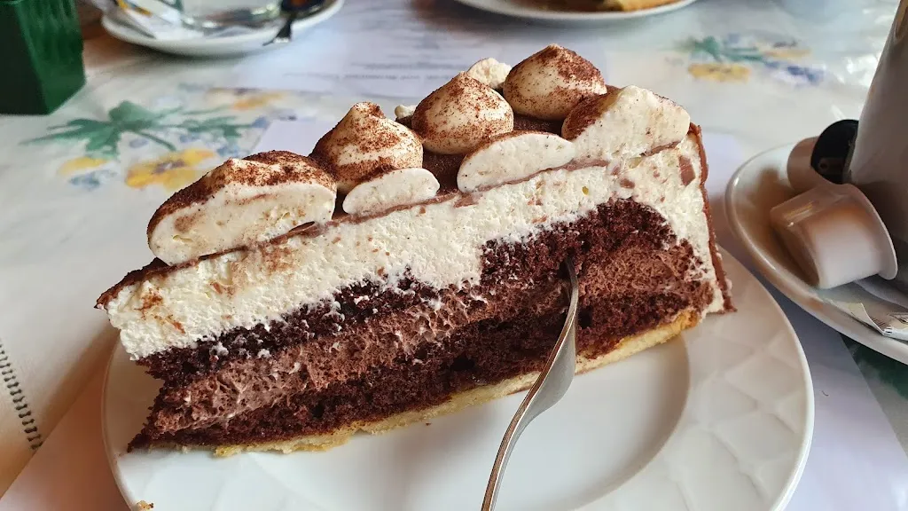 Waldcafé Lenkgrund_Ilmenau_slider_image_2