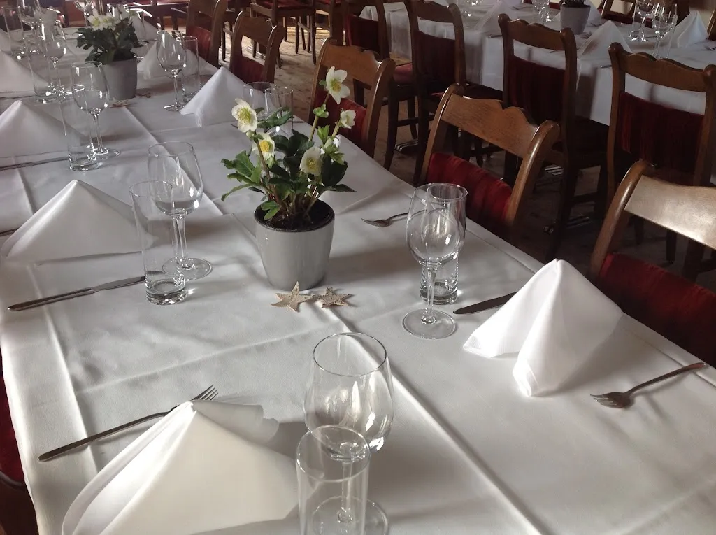 Restaurant Gehren_Merlischachen_slider_image_1