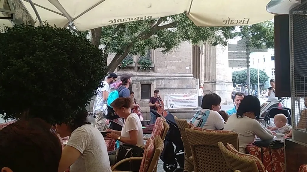 Ristorante Pavarotti_Erfurt_slider_image_2