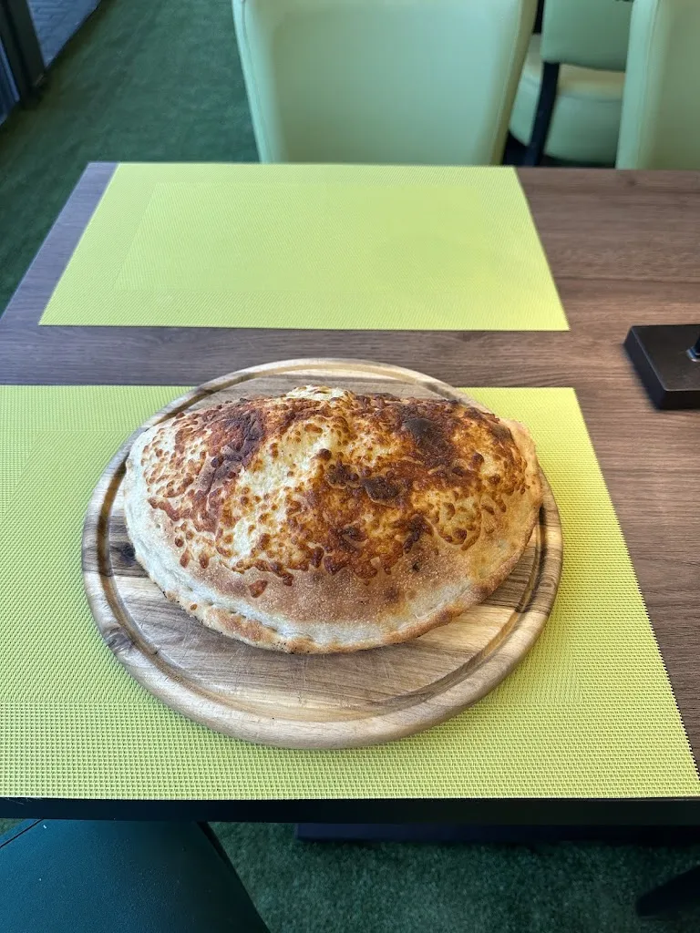 Pizzeria 2000 restaurant in Gerstungen