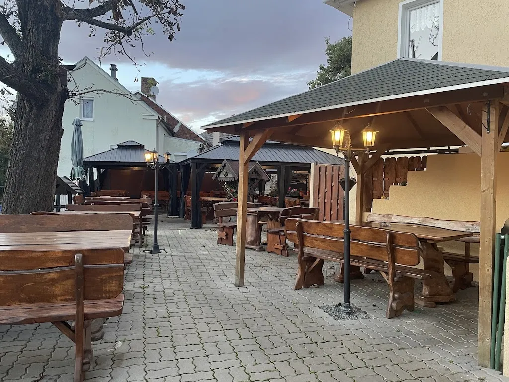 Gasthaus Zur Eiche - Zoran Rajkovic restaurant in Greiz