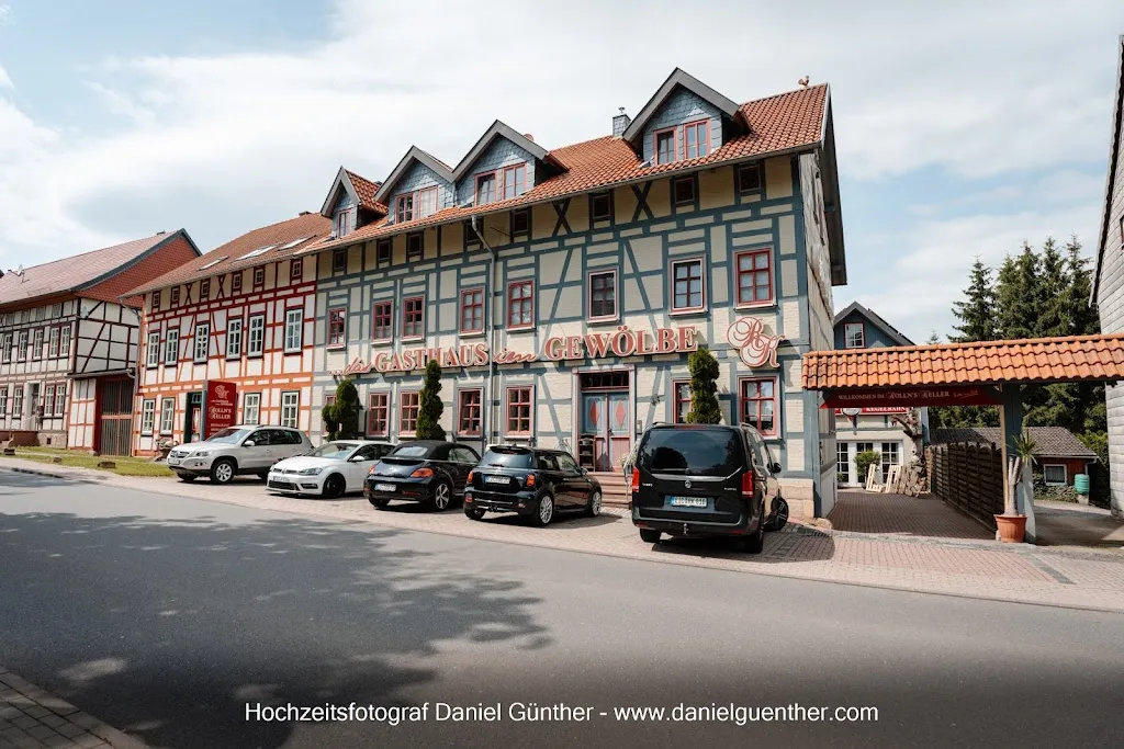 Gaststätte Rolln’s Keller - Ralf Svatos_Neustadt_slider_image_3