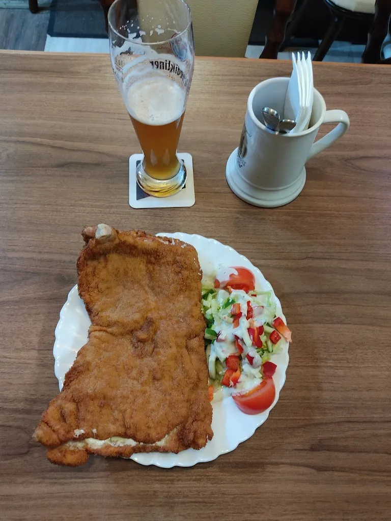 manfred_Knorr's Gaststübl und Pension_Großenstein_review