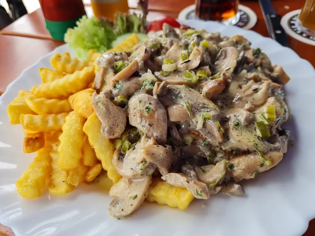 Menu_Gaststätte Zur Turnhalle_Großrudestedt_image_6