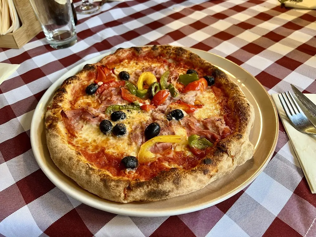 La Trattoria Da Aniel_Kölleda_slider_image_3