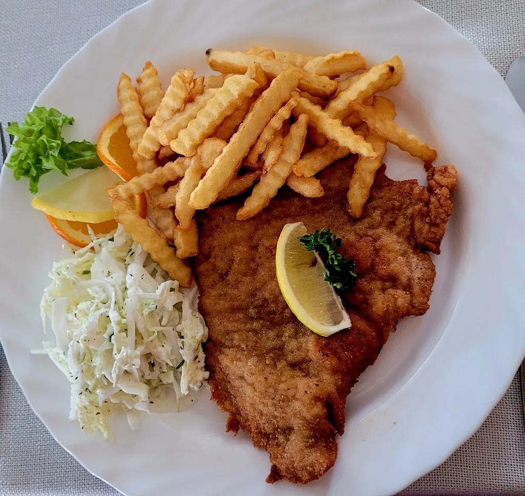 Gaststätte Erdbeere_Hildburghausen_slider_image_2