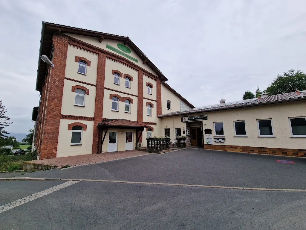 Landgasthof und Landfleischerei Kamsdorf restaurant in Unterwellenborn