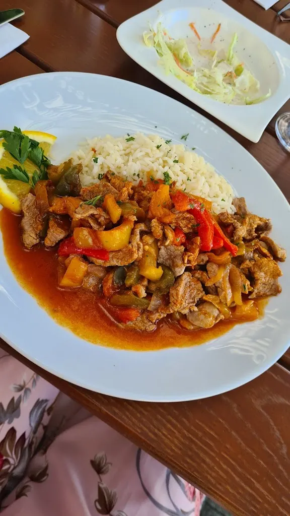 Rosi Schuhmann_Zur Eisenbahn_Großostheim_review