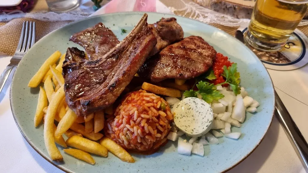 Dirk Bystricky_Zur Eisenbahn_Großostheim_review