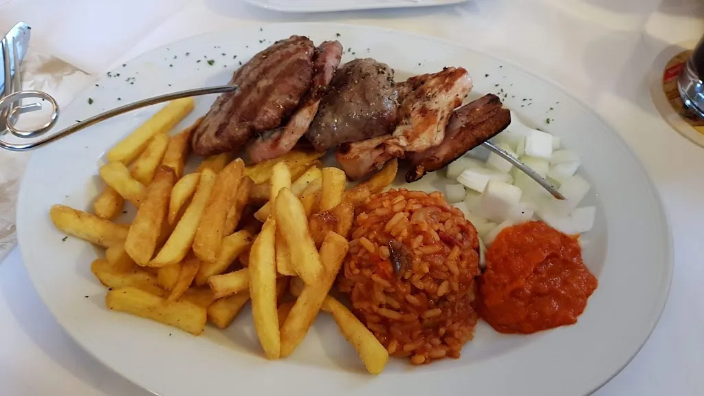 Zur Eisenbahn_Großostheim_slider_image_2