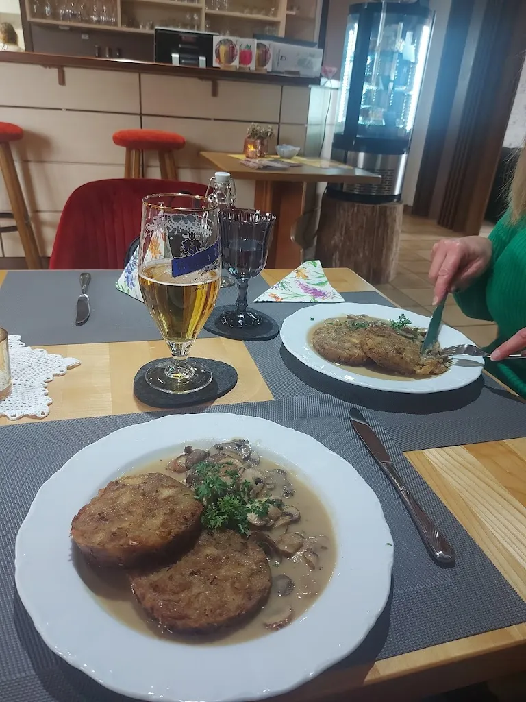 Menu_Hotel und Café Zum Grünen Baum_Sonneberg_image_4