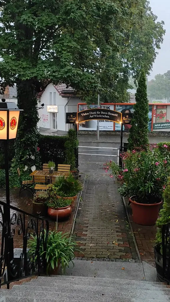 Restaurant „Zur S-Bahn“_Berlin_slider_image_2