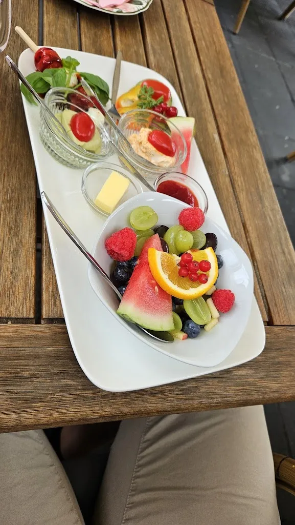 Nana_Pompöses Glück_Großostheim_review