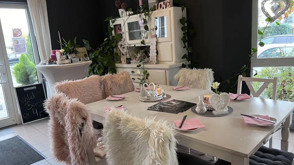 Am Puls der Zeit_Pompöses Glück_Großostheim_review