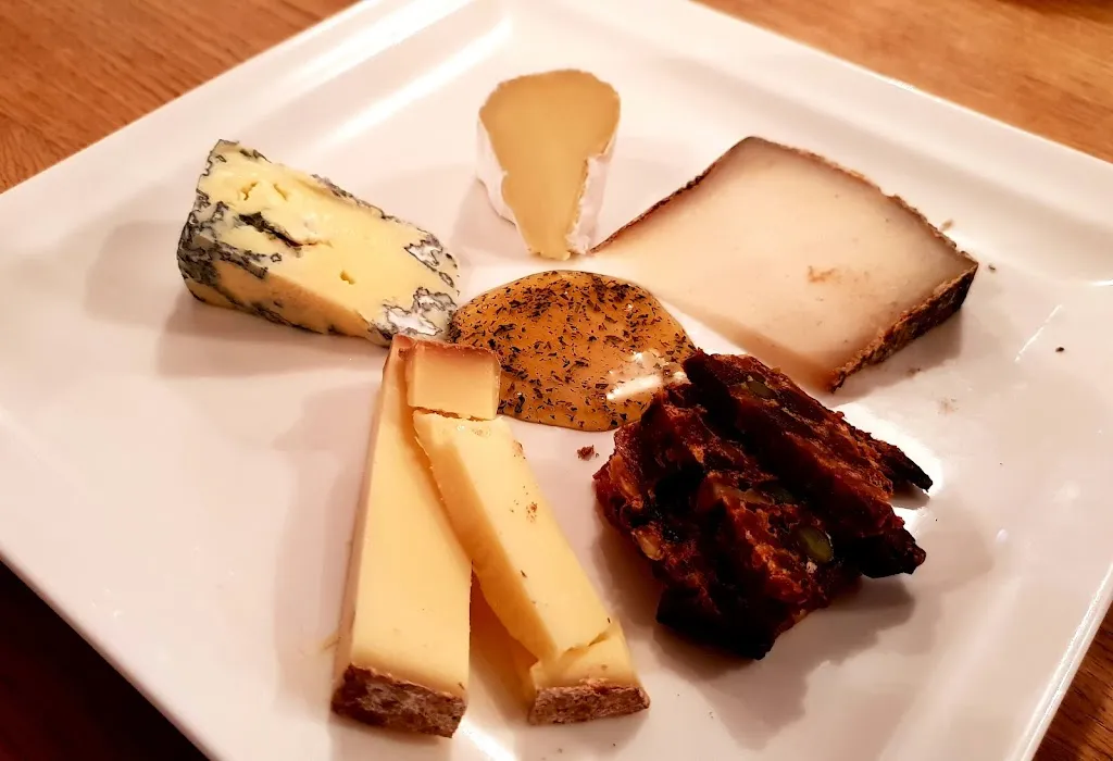 Zum Schloss_Köniz_slider_image_2