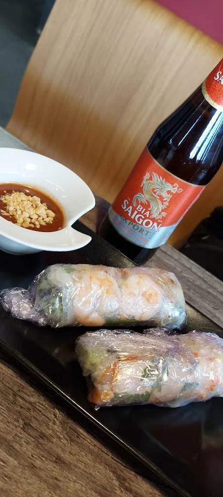 Vladyslav Akhmedulin_Xing Long - Köniz_Köniz_review