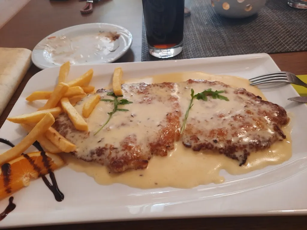 Schnitzelhaus_Großostheim_slider_image_2