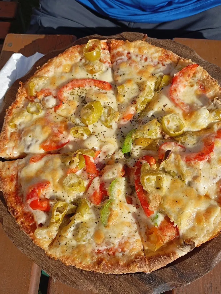 Bistro Rihana: Döner & Pizza_Langenwetzendorf_slider_image_3