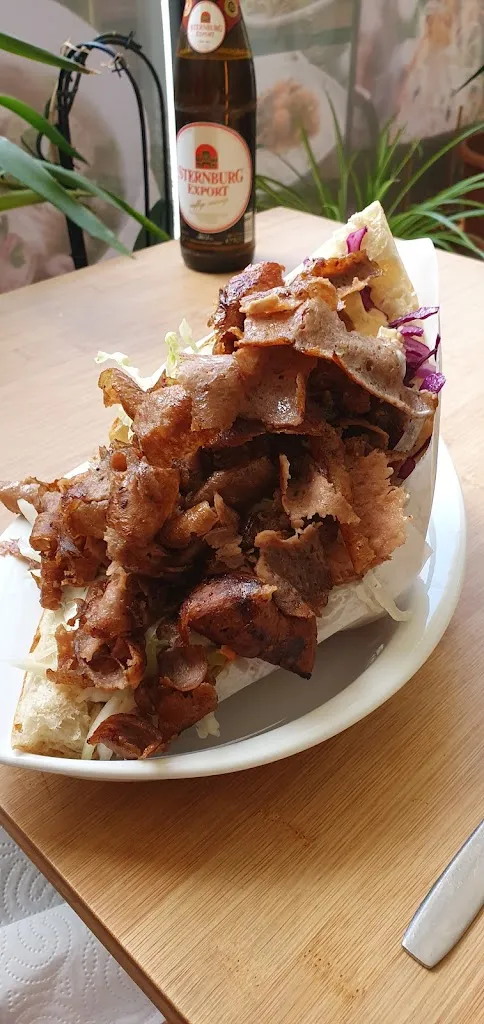 Lucka Bistro Asia & Döner_Lucka_slider_image_3