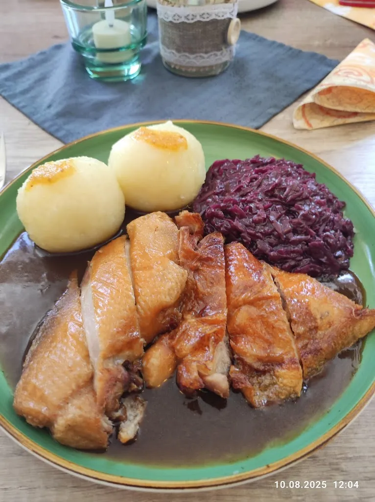 Hotel Schöne Aussicht & Steakhouse Waldblick restaurant in Masserberg