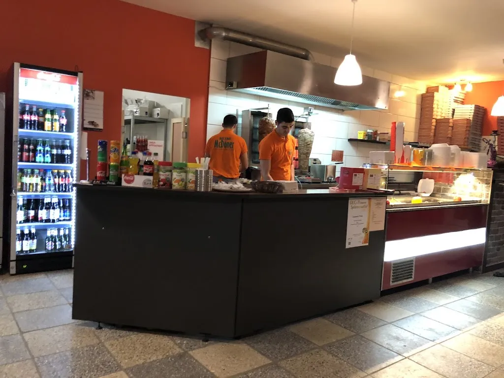 MC Döner restaurant in Magdala