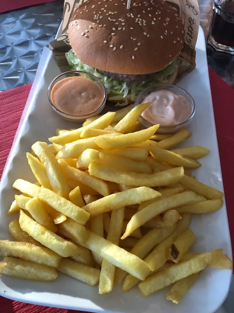 Big Brothers Burger House GmbH_Mellingen_slider_image_3