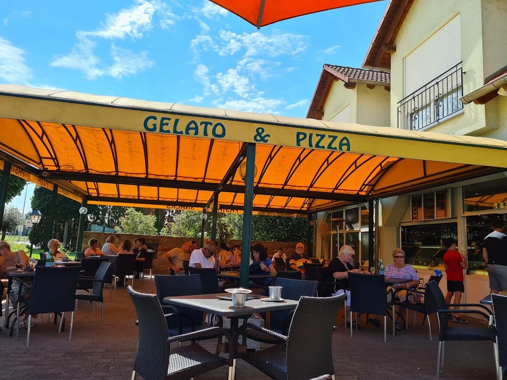 Pizzeria & Eiscafe Europa restaurant in Großostheim