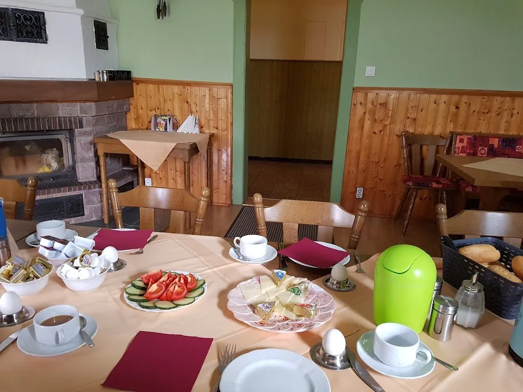 Landgasthof & Pension "Dreiländereck" - Andrea Siefert restaurant in Meuselwitz