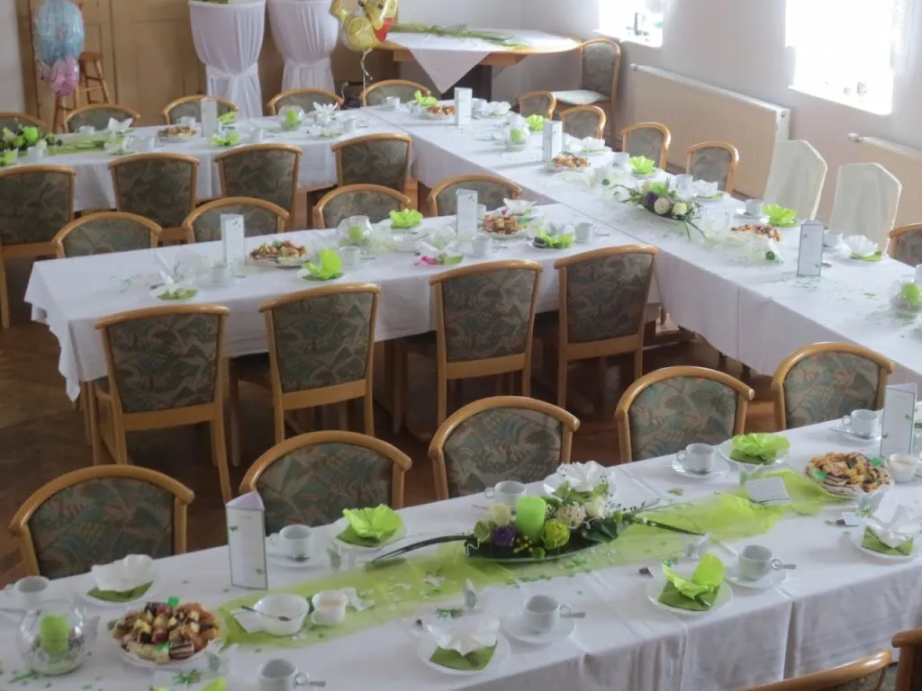 Gasthaus und Pension Zum Kühlen Morgen - Denise Lauterbach_Mohlsdorf-Teichwolframsdorf_slider_image_1