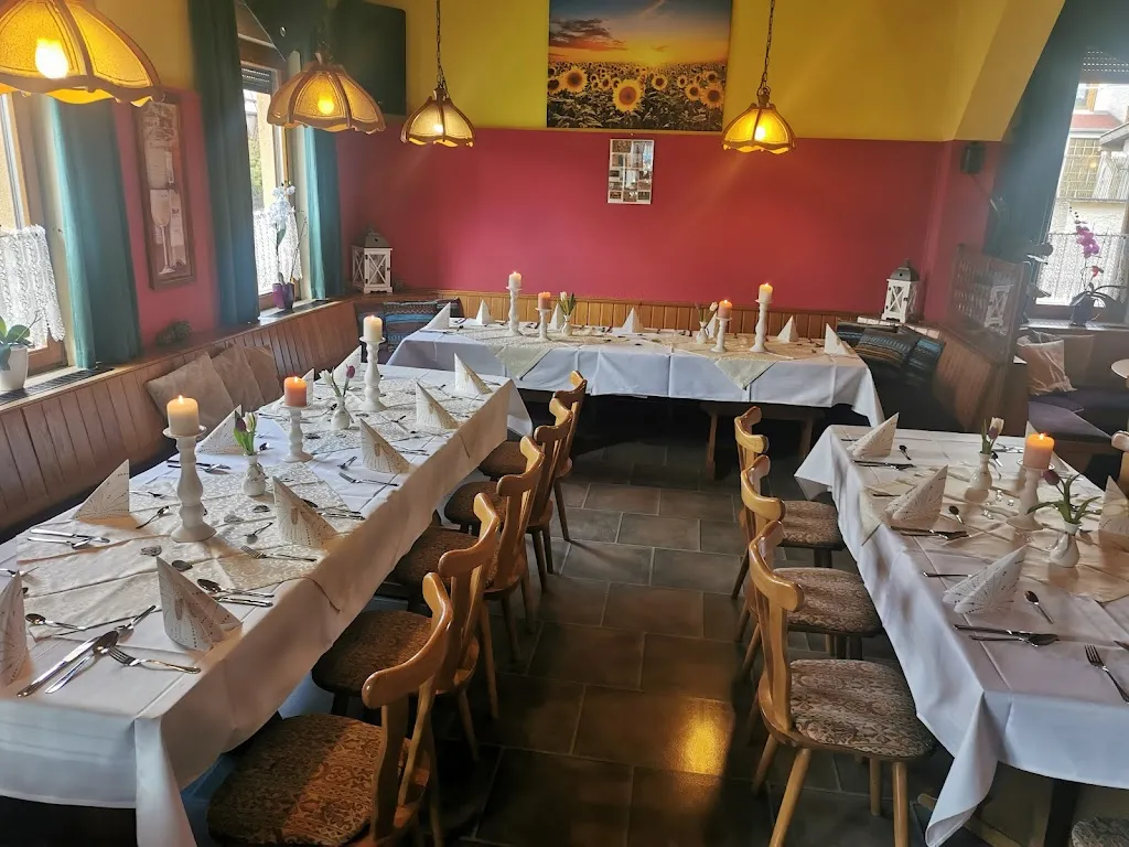 Gasthaus Zur Sonne ristorante a Meiningen