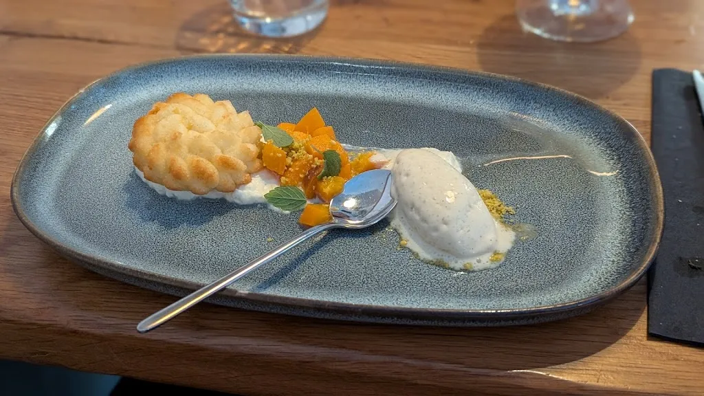 Uwe Schmitt_Cassai_Meiningen_review