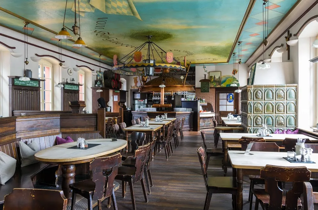 Hofgarten Wirtshaus & Biergarten_Aschaffenburg_slider_image_1