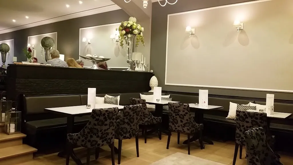 Café Neumann_Meiningen_slider_image_2