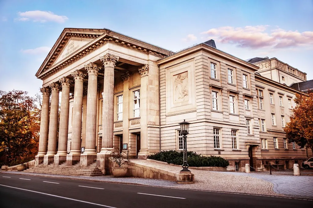 Meiningen Court Theatre_Meiningen_slider_image_3