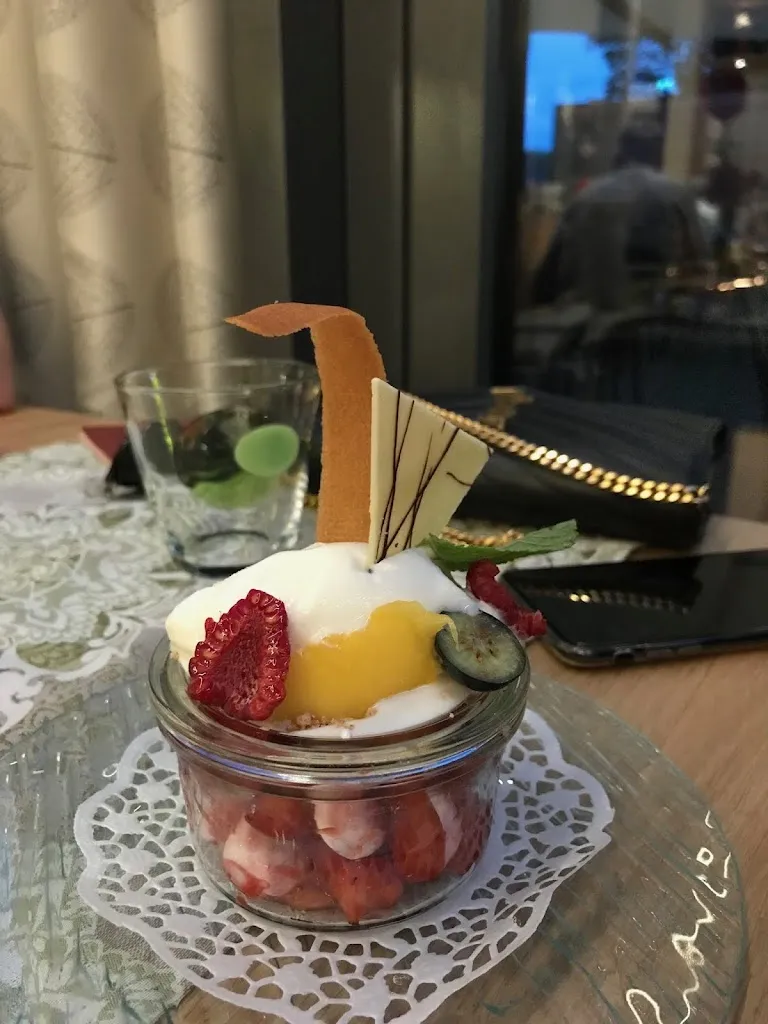 Dan S._Zur Sonne_Pappenheim_review