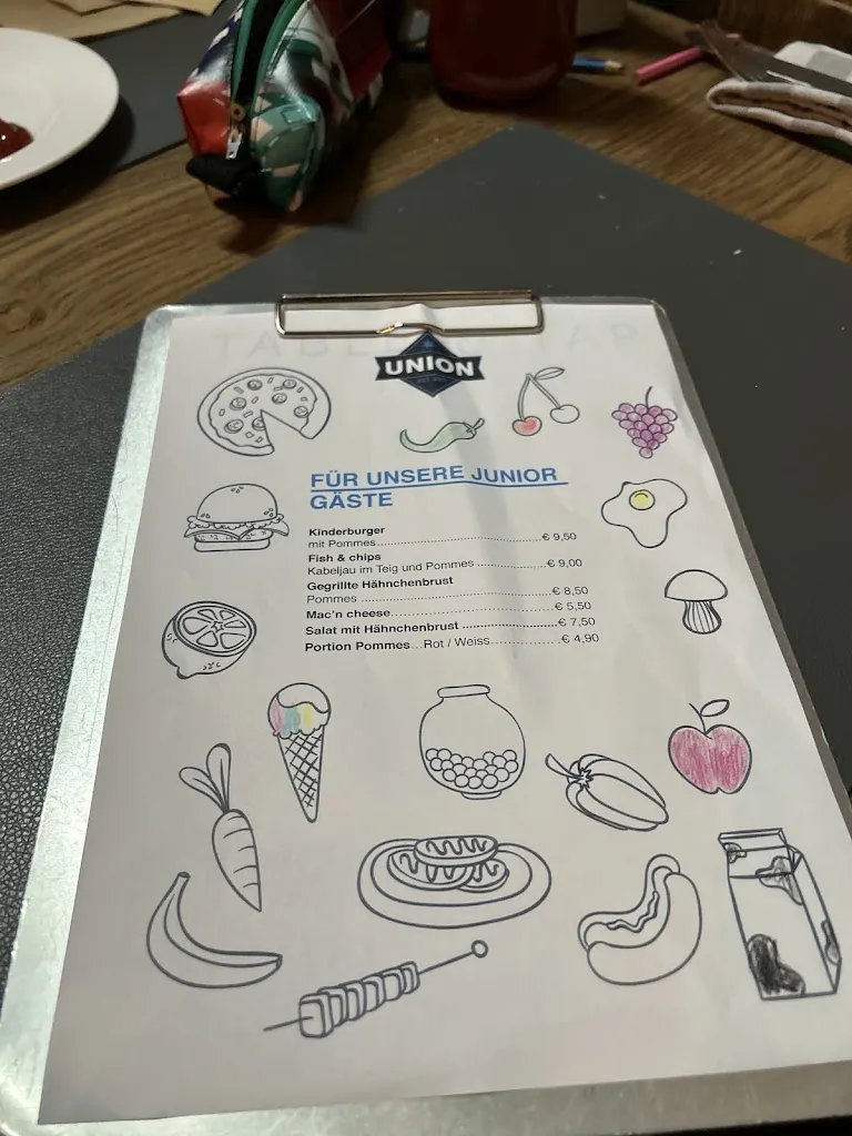 Huipeng Tan_Union Table and Tap_Aschaffenburg_review