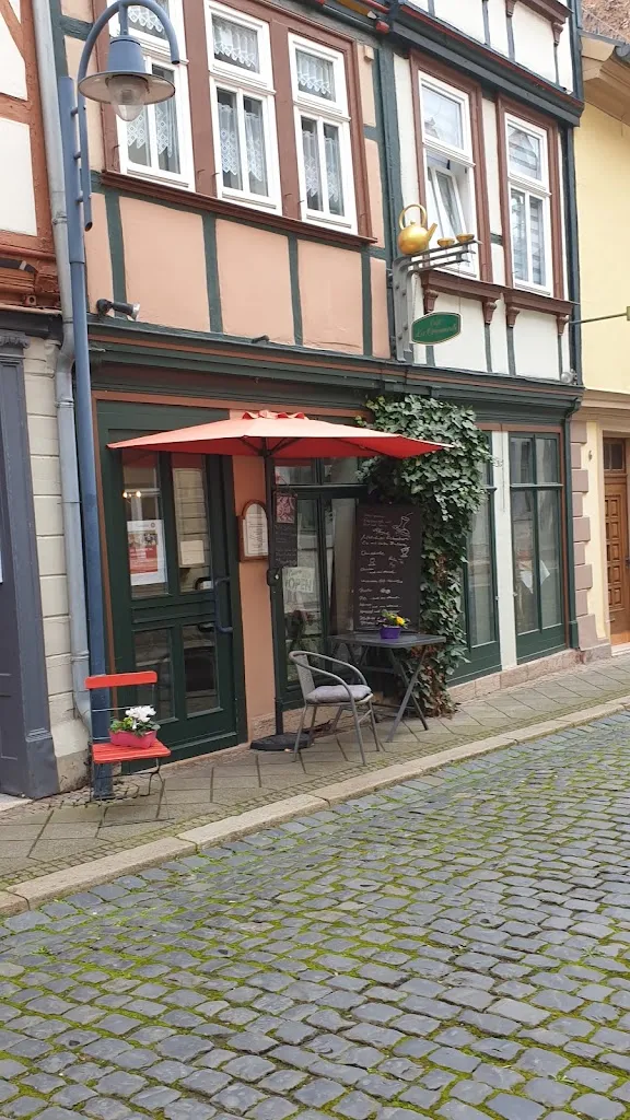 Janet Hübler_La Commode_Mühlhausen/Thüringen_reseña