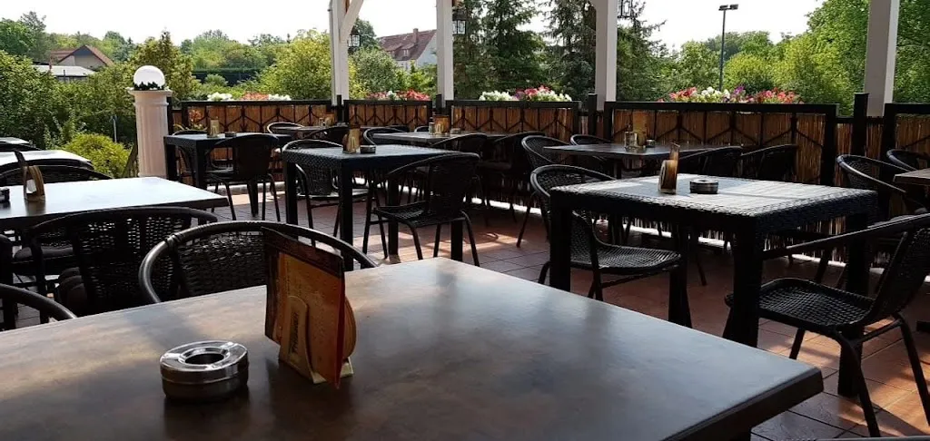 Griechisches Restaurant Athos_Roßleben-Wiehe_slider_image_1