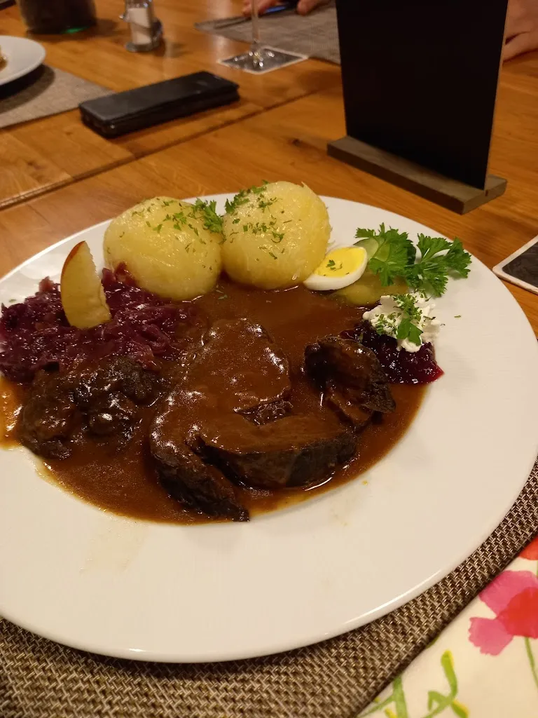 M. H._Zum Fröhlichen Wanderer_Roßleben-Wiehe_review