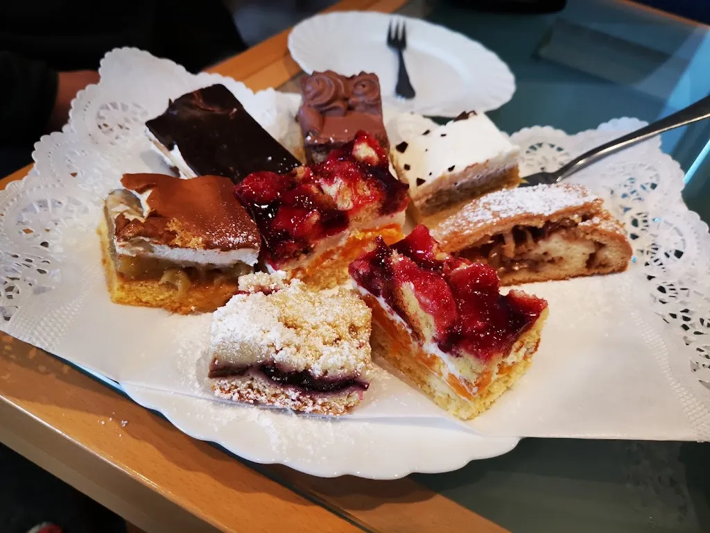 Menu_Café - Restaurant - Übernachten im Lambadapark_Roßleben-Wiehe_image_9